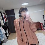 현아 '<b>용준형</b>'과 신혼집 공개?..드레스룸서 거울셀카 삼매경