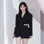 오늘 다니엘 카리나 투샷 기대하고 있음