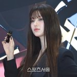 [댓글부탁해] [포토] 뉴진스 다니엘, <b>시크</b>하게