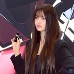 [댓글부탁해] [포토] 뉴진스 다니엘, '<b>도도</b>하게~'