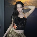 선미, 한뼘 초미니 호피 스커트 입고 <b>도발</b>적 자태