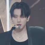 백현 <b>퇴폐미</b> 뭔데 ㅋㅋㅋㅋㅋㅋ