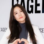 [T포토] 진아름 '남궁민에게 보내는 하트'
