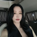 한예슬, <b>무결</b>점 미모에 가슴 훤히 드러내고 섹시美 한 스푼 [DA]