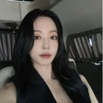 한예슬, 과감해진 유부녀룩…패션 프로 론칭할 만 하네