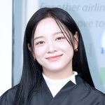 [현장포토] "두근두근, 설렘"...김세정, 인형의 눈맞춤