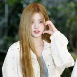 르세라핌 홍은채 '뮤직뱅크' <b>MC</b> 하차…아일릿 민주 후임