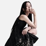 [모두드루와] 지수 새로운 <b>디올</b> 캠페인 뜸