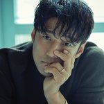 50대 아저씨로 이런 <b>욕망</b> 가득한 화보 찍은 거 웃기다