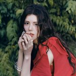 뉴진스 다니엘 친언니, 10월 데뷔한다…<b>엠</b><b>플리</b>파이 전속계약