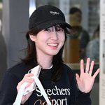 박은빈, 폴드폰에 링까지 <b>청초</b>한 ‘갤럭시 마니아’ [포토엔HD]