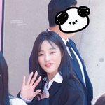 <b>민지</b> 이명박이랑 좀 닮았지않냐