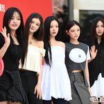 [댓글부탁해] <b>민심</b>=뉴진스 편?…다원·김도영→세븐틴 팬덤 "파이팅"...