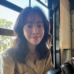 한지민, 최정훈과 <b>열애</b> 인정 후 근황 첫 공개…더 물오른 미모