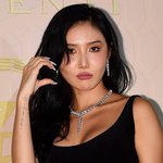 <b>화사</b>, 40대 사업가와 '열애설' 침묵하더니…"좋은 사람 생기면...