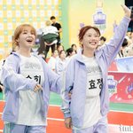 [모두드루와] [포토] 오마이걸 <b>승희</b>-효정, 미라클 반가워! (아육대...