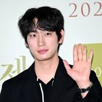 [모두드루와] [단독] 윤박, 엘리트 대학교수 된다..‘독수리 오형제를...