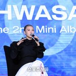 [포토]미니 2집 발매 소감 밝히는 화사