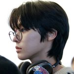 나 <b>안경</b>낀 남자 조카좋아함