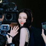 <b>프라다쇼</b> 카리나