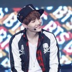 방탄 슈가 Skool <b>Luv</b> Affair 쇼케이스