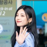 [현장포토] "돌아보면, 화보"...예지, 넘사벽 미모