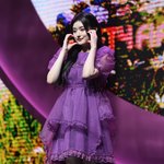 [댓글부탁해] [포토] 피프티 피프티 <b>아테나</b> '러블리 하트'