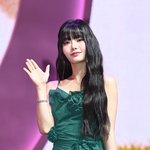 [댓글부탁해] 피프티 피프티 키나 '밝은 미소로 컴백'[엑's HD포토]