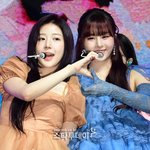 [포토] 예원·하나, ‘에스오에스’ 만들어