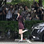 [<b>MD</b>포토] 레드벨벳 조이 '팬에게 받는 생일 축하 노래'