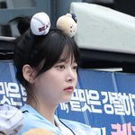 [포토] <b>은채</b> '르세라핌 대표로 왔어요'