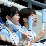 [포토] 은채 '김동욱-<b>윤박</b> 오빠 메롱~'