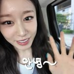 [드루와] '황재균 이혼설' 지연, 결혼반지는 뺐다…3개월만 <b>유튜브</b>...