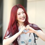 조이 '이적 이슈'에 <b>SM</b> "재계약 논의 중"