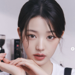 장원영, AI 의심하게 하는 무결점 미모 [<b>SHOT</b>!]