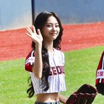 트와이스 쯔위, 잠실 야구장 등장만으로 폭풍 함성 [포토엔HD]