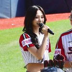 트와이스 쯔위, 야외에서도 더 빛난 예쁨 [포토엔HD]