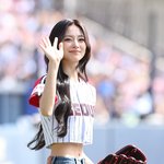 트와이스 <b>쯔위</b> '눈부신 안녕~'[엑's HD포토]