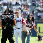 잠실 시구 나선 <b>쯔위</b>