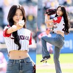 시구 여신강림' 트와이스 쯔위, 크롭트 유니폼+청바지 찰떡 비주얼