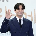 이진욱, 훈훈하게 인사 [포토엔<b>HD</b>]