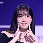 [댓글부탁해] 이영지, 귀여운 볼 콕[포토엔HD]