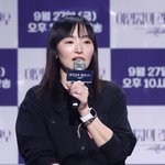 [댓글부탁해] '더 시즌즈' <b>PD</b> "이영지, 역대 최연소 MC...