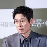 [드루와] [현장포토] "눈빛부터 다르다"...설경구, 강렬한...