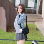 레드벨벳 웬디, ‘<b>리본</b> 액세서리가 달린 러블리한 가방’ (웬디의...