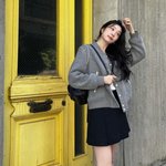 김연아, 걷기만 해도 화보…'명품 <b>D</b><b>사</b>' 들고 가을 여신 분위기