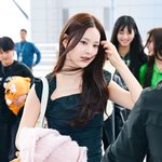 [사진]이즈나 방지민,'미모가 흩날려'