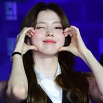 [포토]한소희, 발랄한 볼하트
