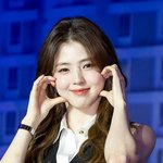 [현장포토] "경성 볼하트"...한소희, 러블리 채옥