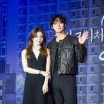 [현장포토] "오늘자, 미남미녀"...한소희·박서준, 올블랙 커플